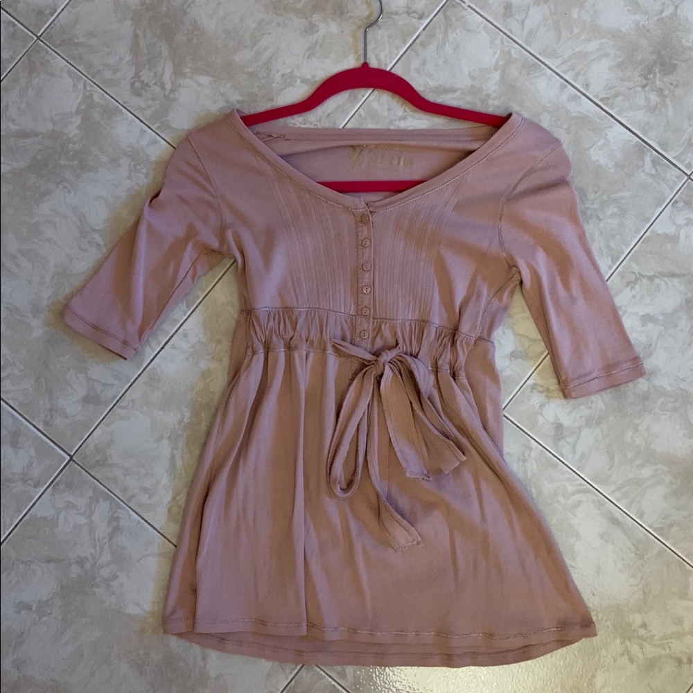 Mid sleeve blouse with bow